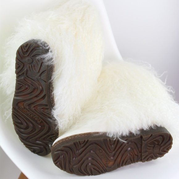 BearPaw Boetis II White - Size 8 - NWOT - Picture 4 of 10